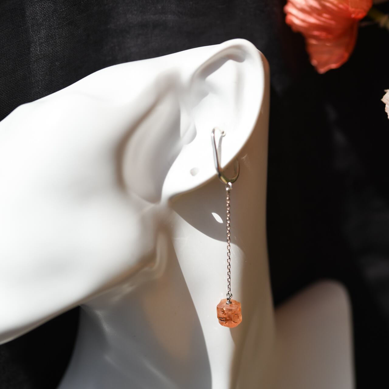 [One of a kind] Imperial Topaz Raw Stone Sterling Silver Ear Cuff | Handmade Natural Stone Jewelry [Poppy Collection]