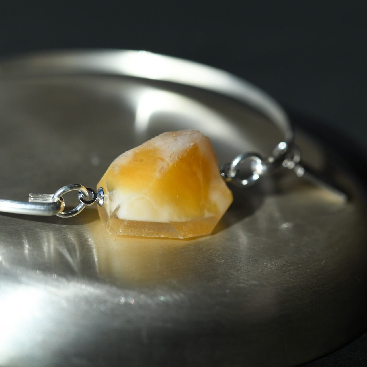 [One of a kind] Mango Quartz Raw Stone Sterling Silver Bracelet | Handmade Natural Stone Jewelry [Stay Gold Collection]